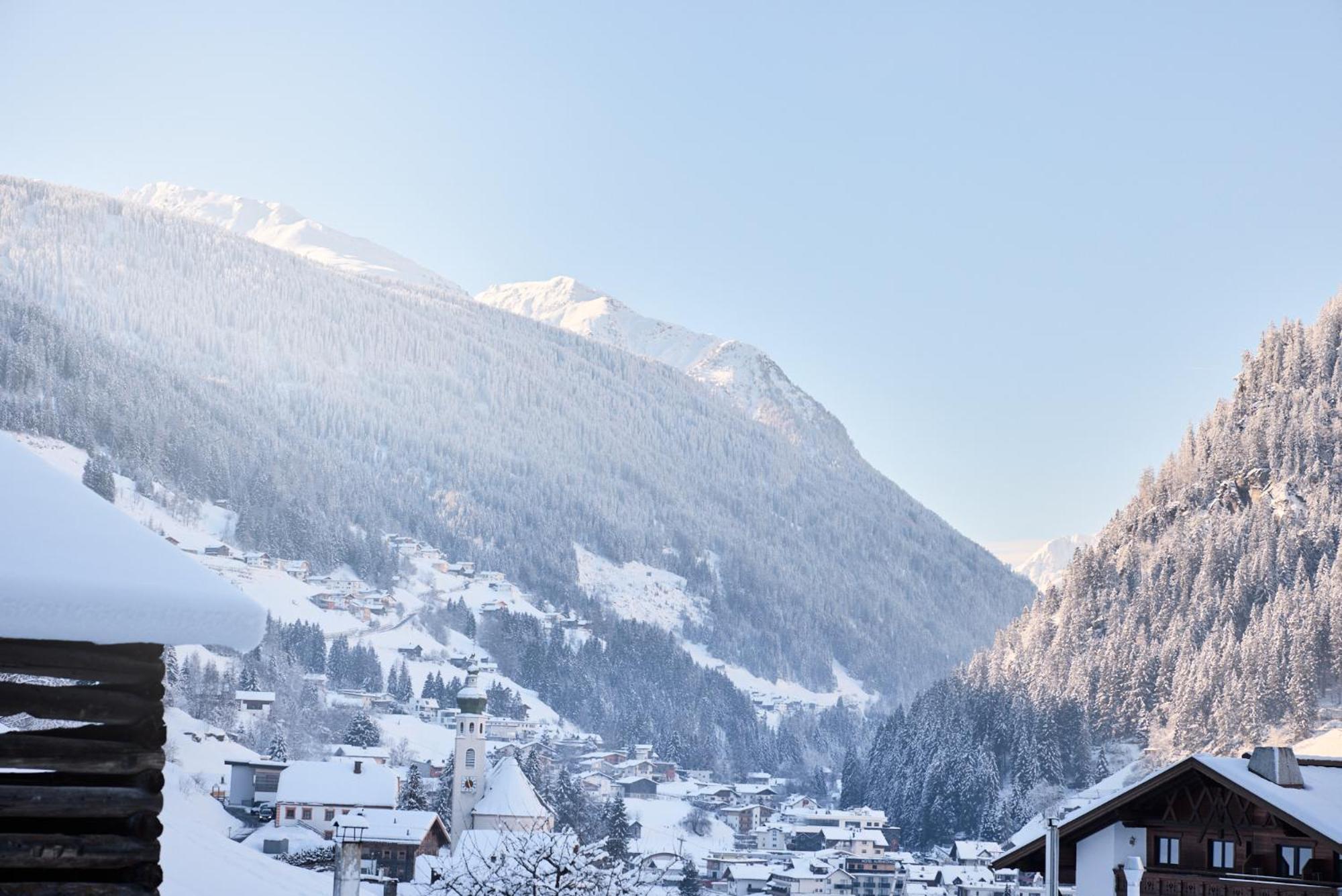 Das Luxurioese Chalet-Apartment In Der Residenz Silvretta - Inklusive Silvretta Card Premium سي المظهر الخارجي الصورة